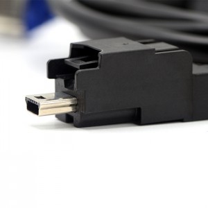 USB Mini B nei Mini B Kabel foar In-Vehicle Infotainment